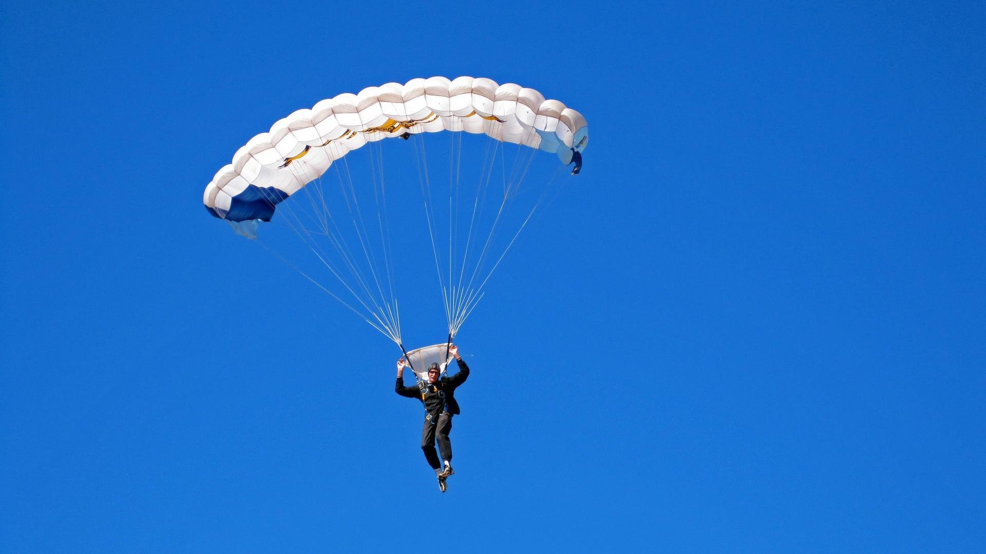 “青春潮流”青少年篮球文化节在武汉精彩呈现，传递青春正能量